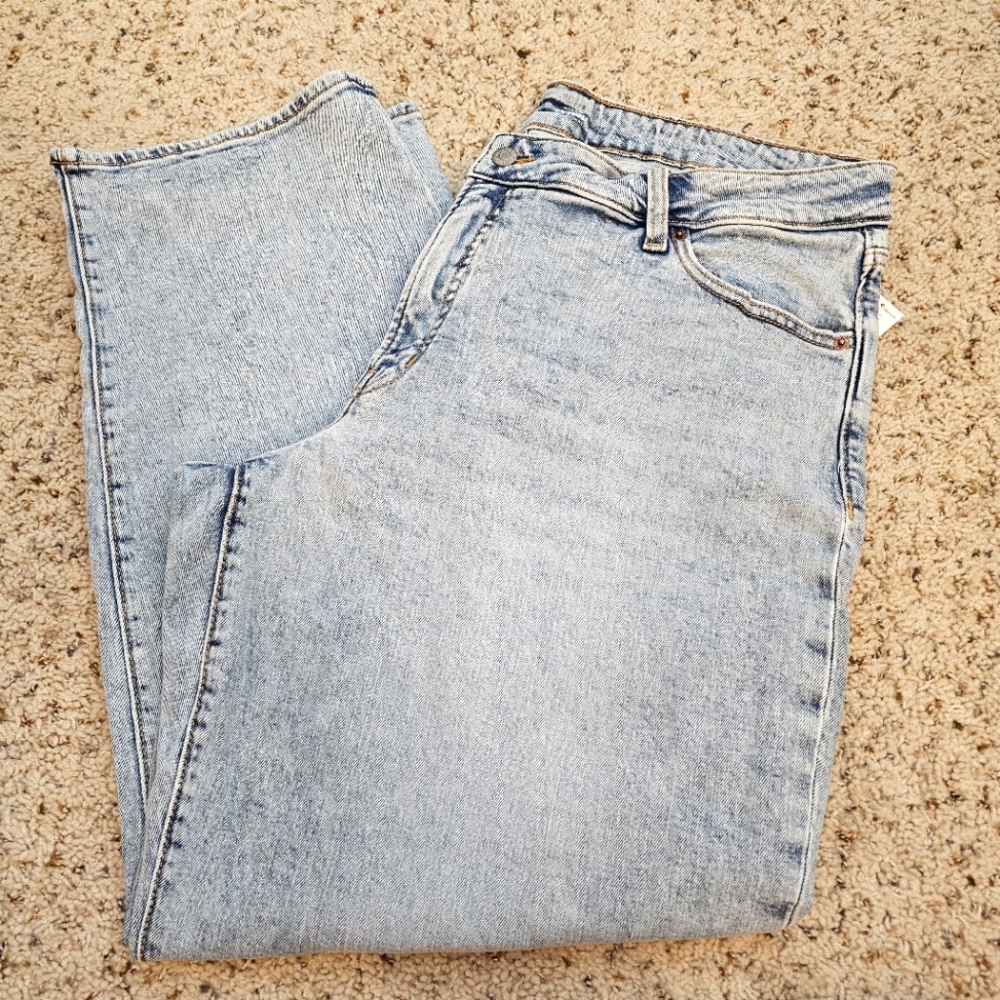 Old Navy Women's High Rise OG Loose Fit Light Blue Denim Jeans - Size 20 - NWT